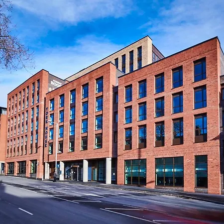 Modern Ensuite Bedrooms With Shared Kitchen At York House In Nottingham For Students Only Exterior photo